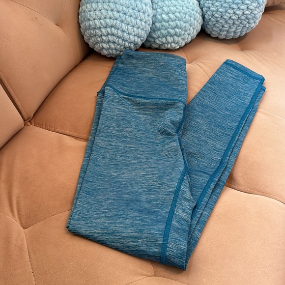 Victoria Secret Sport - Blue Leggings. XS - used in good condition - Picture 2 of 3